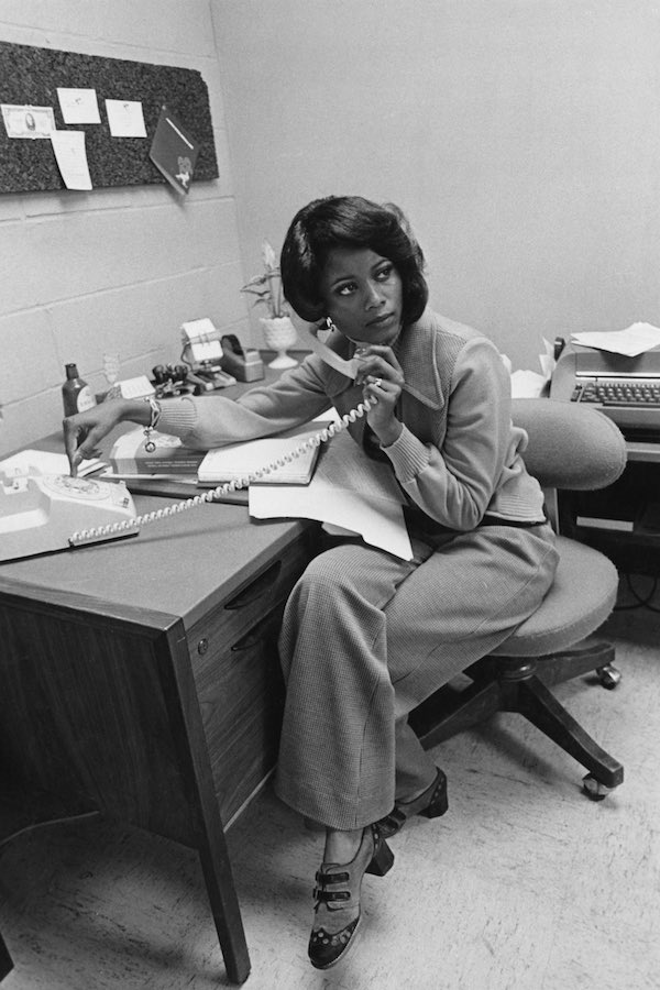 An African-American office worker takes a phone call, USA, circa 1975. (Photo by FPG/Archive Photos/Getty Images)