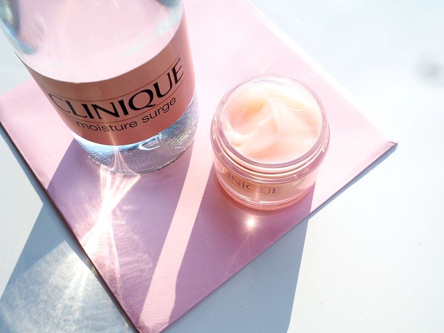 clinique-moisture-surge