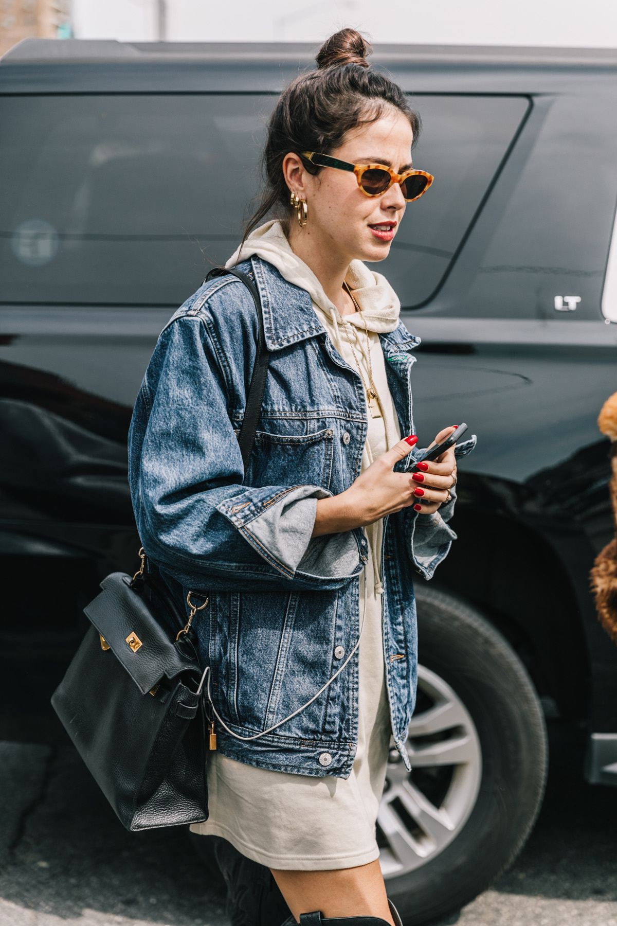 vogue.es.street_style_new_york_fashion_week_dia_6_ralph_lauren_coach_451899545_1200x1800